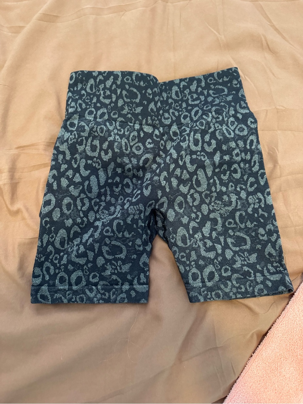 Leopard Print Bike Shorts - Black/Gray